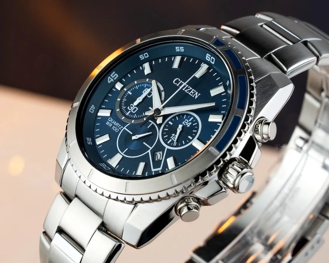 Mặt đồng hồ Chronograph sở hữu nhiều công năng tuyệt vời