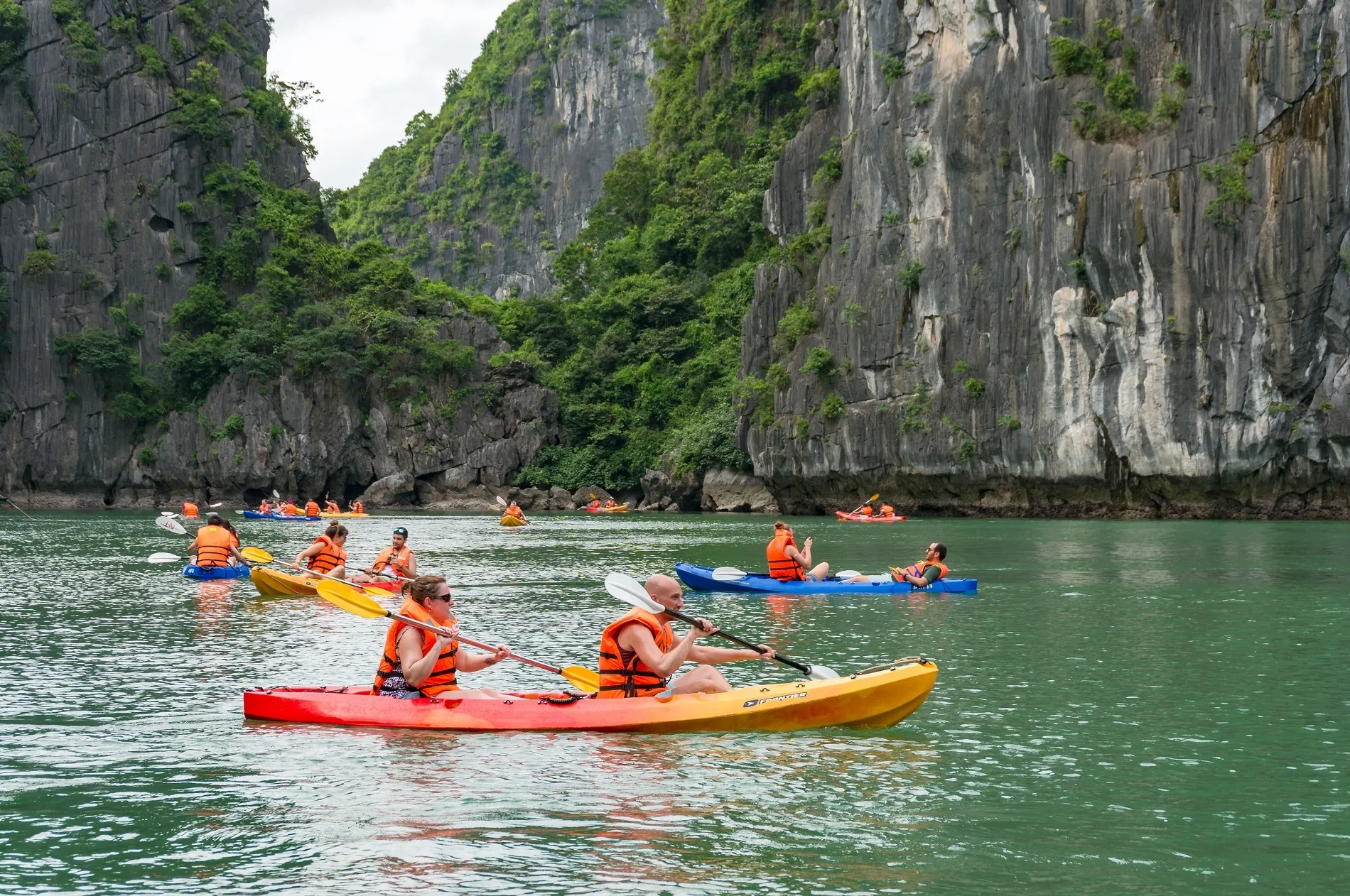 Giới thiệu chèo thuyền Kayak